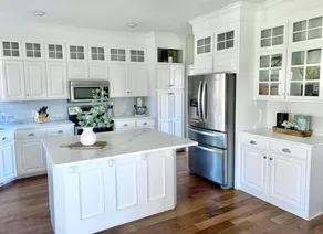 Secluded, spacious, hilltop acreage home with stunning views of Omaha skyline - Image 2