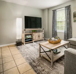 Hot Tub Haven: Private Basement Apartment - Image 5