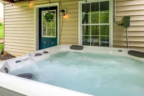 Hot Tub Basement Suite | near LU | Pets Welcome - Image 4