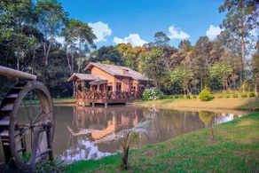 Lake House - Image 2