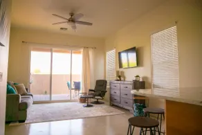 Newly Built 2Br, 2 Ba House - Image 4