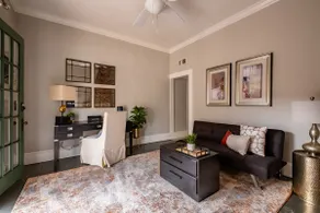 3 bedroom BLOCKS from old fort, walk everywhere. - Image 3