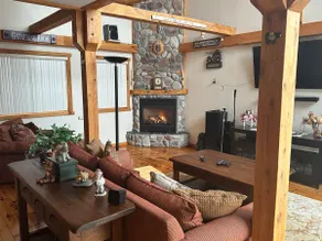 Spacious Vacation home in Chimney Hill near Mt Snow - Image 3