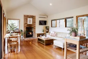 Cedarwood Cottage near Lorne - Image 2