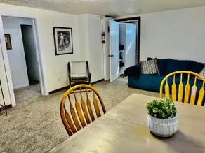 The Spacious, Vintage House on the Ranch - Image 5