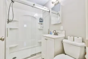 5 minutes to Downtown Athens! - 4 bedroom! - Image 3