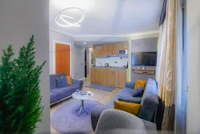 Family Home With 3 Bedroom 3+3 - Image 4