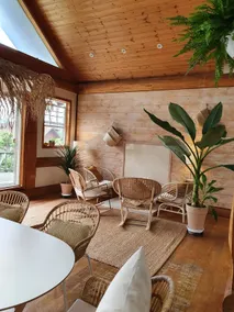 Pani Bottle & Kwon Eun-bi's ”Idler Shallé” filming location, Junggwang Villa (swimming pool open in June) - Image 3