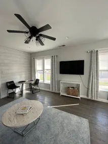 Lovely 2 Bedroom Duplex - Image 2