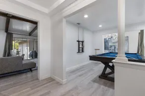 Beautiful home close to downtown Dallas. - Image 4