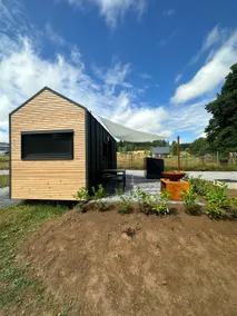 Chalet at the butterfly - Image 3