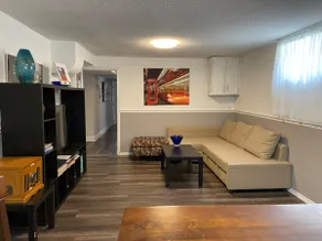 2 bedroom rental apartment , 1 sofa bed, 2 car parking - Image 3
