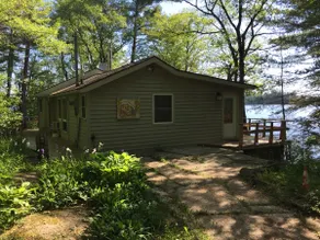 Cozy private cottage on lake with beautiful views! - Image 3