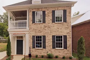 Vine Street -Pet friendly in Downtown Murfreesboro - Image 2