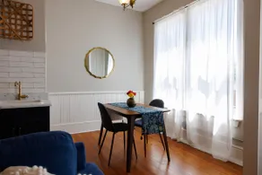 The Residence on King 1BR Loft Apartment - Image 3