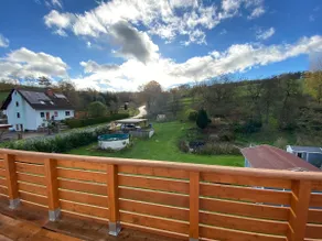 Claudia's time-out/large south-facing balcony/renovated - Image 3
