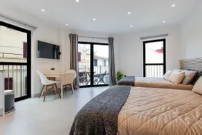 Urban Haven with Rooftop Pool - The Residence - Image 3