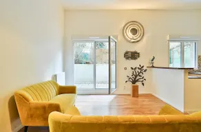 Loft calme et accueillant Metro Hoche Paris - Image 2