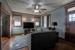 Cozy Historic Downtown Edwardsville Charmer - Image 2