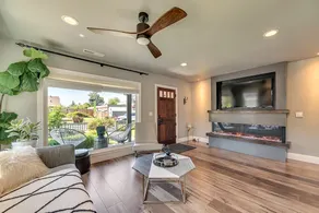 Contemporary open floor plan home near Santana Row - Image 4
