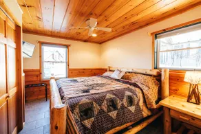 Ski Chalet w-Hot Tub, Only 3 min to Sunday River ski lifts! - Image 4