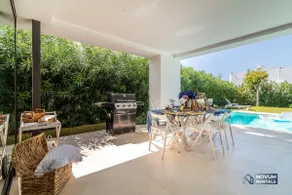 Bemerkenswerte 5 Schlafzimmer Villa mit beheiztem POOL & FITNESSRAUM - Image 4