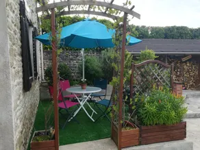 stone house on landscaped garden - Image 2