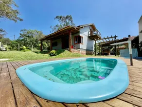 reserve villa with pool - Image 3