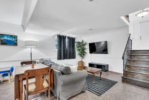 Quiet Home Close to Downtown Annapolis and Parks - Image 2