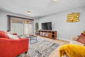 Spacious 5 BR Home with Gazebo Close to Everything - Image 4