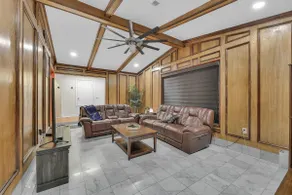 *RARE FIND*Elegant Home w/ Private Gym/Pool/Office - Image 4
