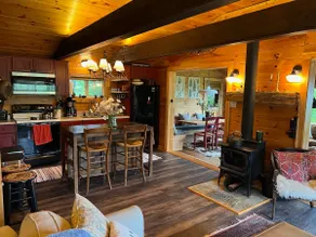 Lakefront cottage 20 min from N. Conway - Image 5