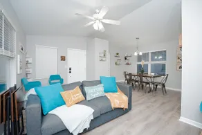 3bd, 2bth, 1K&2Q, Walk to park! Park 1 car in Ga.! - Image 2