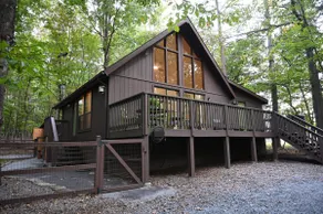 Acorn Acre luxury 3-bed A-frame cabin in the woods - Image 2