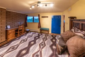 Canyon & Mountain Views at Casa Bear - Image 4