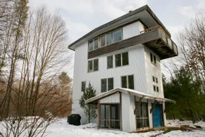 Stay in the Trees | Treehouse Retreat for 10 - Image 5