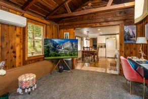 King + Queen Suites | Cozy Cottage Yosemite - Image 2