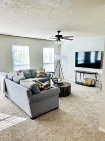 Knox’s Peaceful Hideaway- Contactless Check-in - Image 2