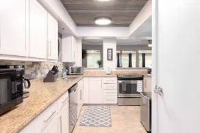 Moody Moon Cottage 3bd with Pool Table 10min dfw - Image 3