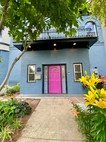 Spacious/Unique in Heart of DC Designer Rowhome - Image 5