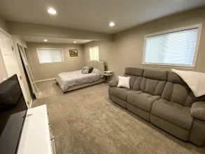 3 bed 2 bath Central Bench Charmer 🏡 - Image 4