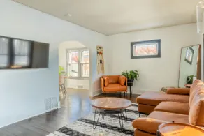 Your Detroit HQ - Walkable Ferndale W/King Bed - Image 2