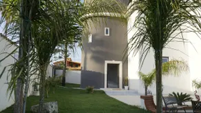 Deep Sea Residence - Image 5
