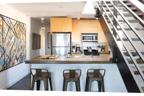 SoMa | 2 Kings 2 Baths w/ Queen Sleeper | RoofDeck - Image 3