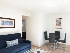 Spacious 1-Bedroom Apt in Downtown Sausalito - Image 2