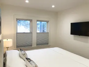 Spacious 1-Bedroom Apt in Downtown Sausalito - Image 4