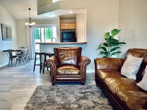  Spacious and Cozy with bonus room! - Image 5