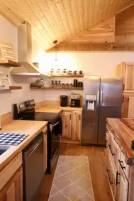 Stonebrook Hollow Cabin - Image 3