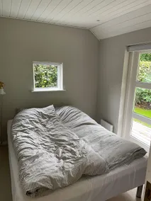 Cozy secluded cottage close to water and forest - Image 5