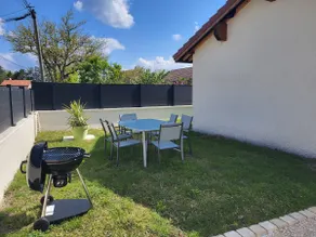 Small 3-bedroom cottage in the countryside - Image 3